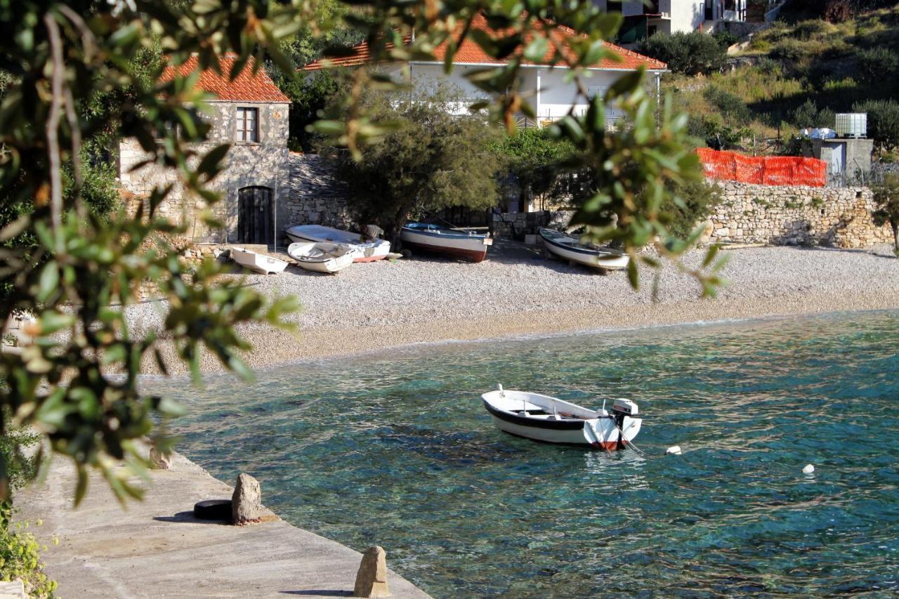 Seaside Secluded Apartments Cove Torac, Hvar - 589 Gdinj Zewnętrze zdjęcie